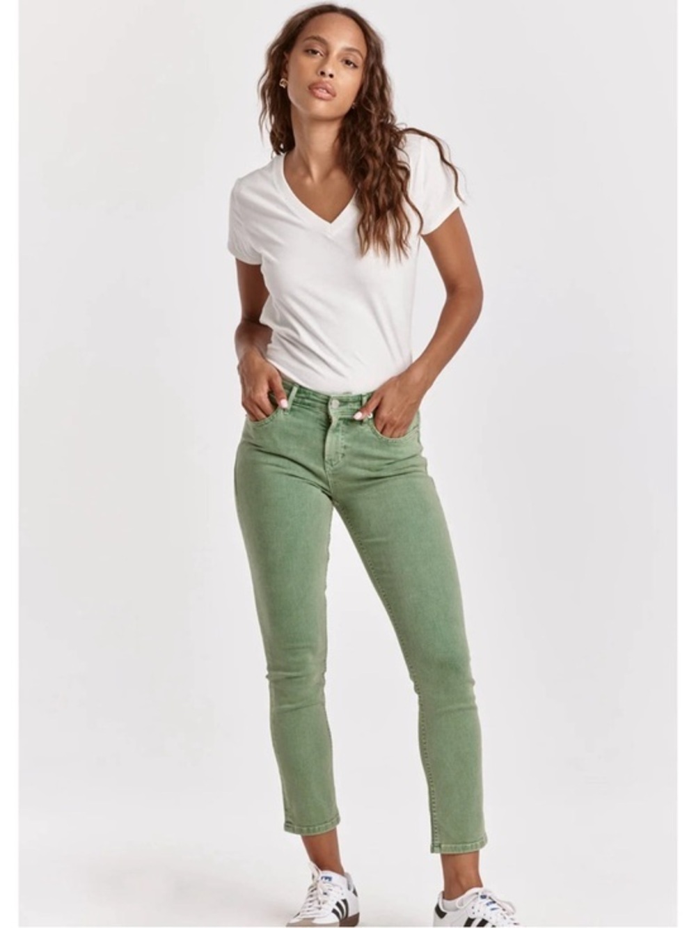 Dear John Blaire Straight Leg Jeans in Nephrite Sage Green Size 30 / Inseam 26”